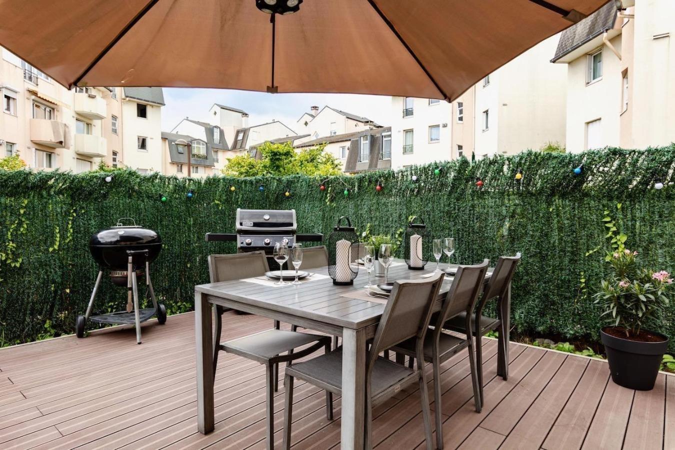 Charmant Refuge Avec Jardin, A 6 Minutes A Pied Du Metro Creteil L Echat-Lovely Retreat With Garden, Located A 6-Minute Walk From Creteil L Echat Metro Station Εξωτερικό φωτογραφία